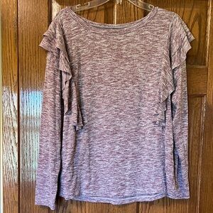 Winter sale 3 for 10 ❄️ Maurices Heathered Mauve Ruffle Sleeve Sweatshirt